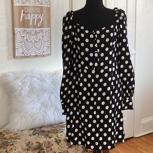 JustFab polka dot dress size xxl new never worn, perfect for a spring day!!!